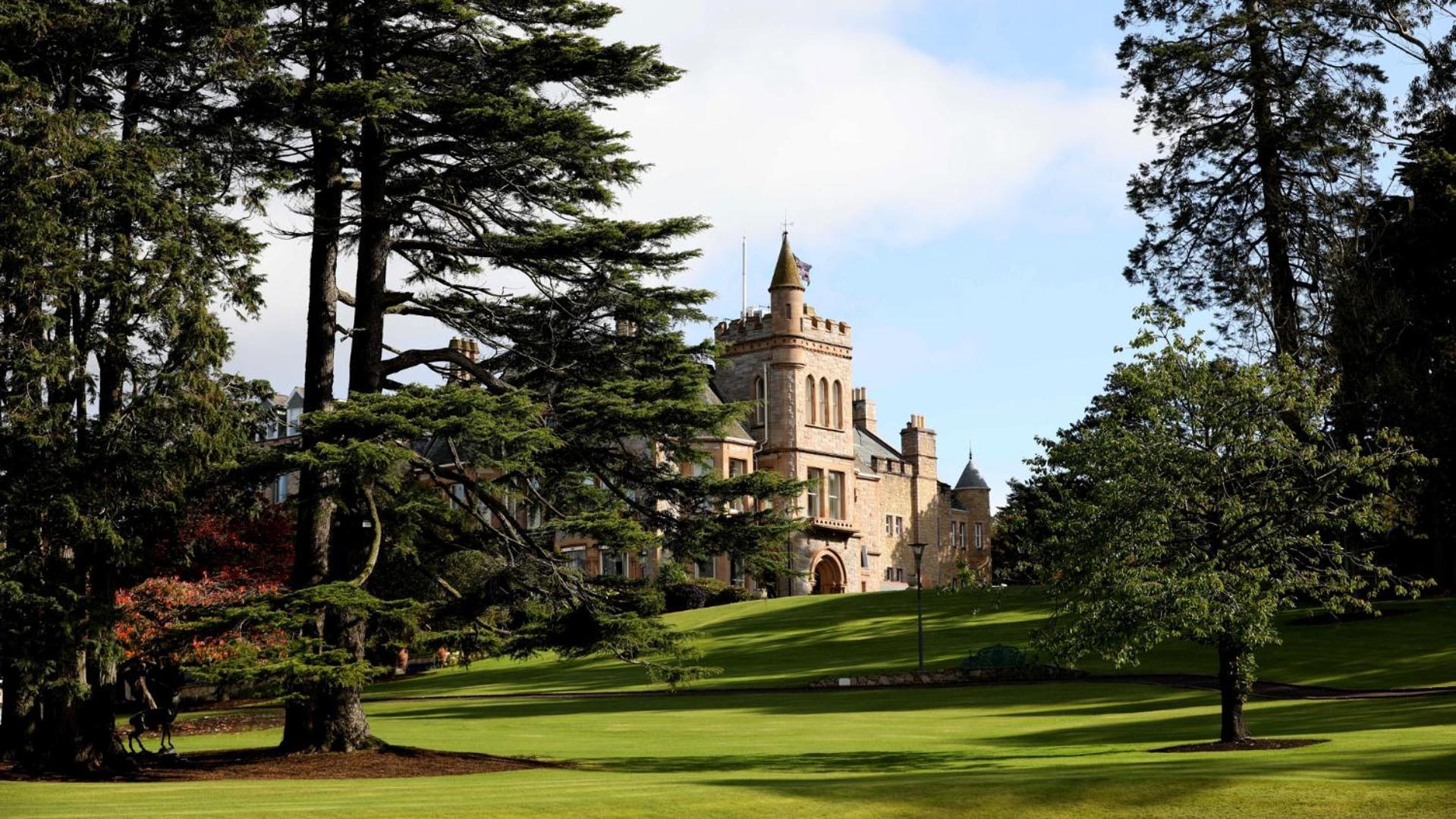 The Culloden Estate And Spa Holywood  Kültér fotó The main building of the university