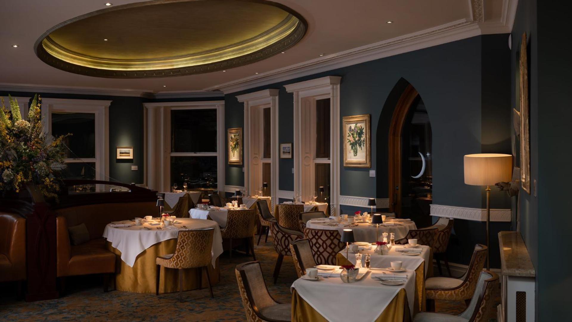 The Culloden Estate And Spa Holywood  Kültér fotó The restaurant at the Taj Mahal Palace