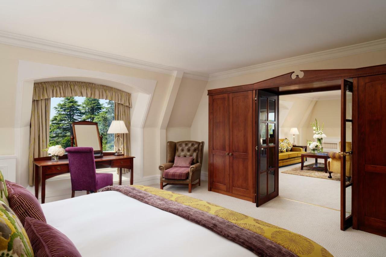 The Culloden Estate And Spa Holywood  Kültér fotó A suite at the hotel